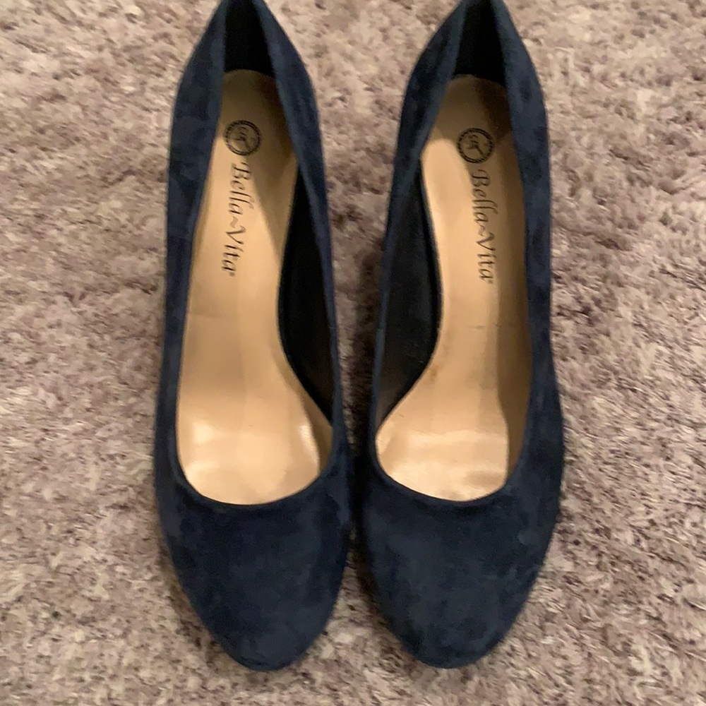 Bella Vita Blue Suede Heels